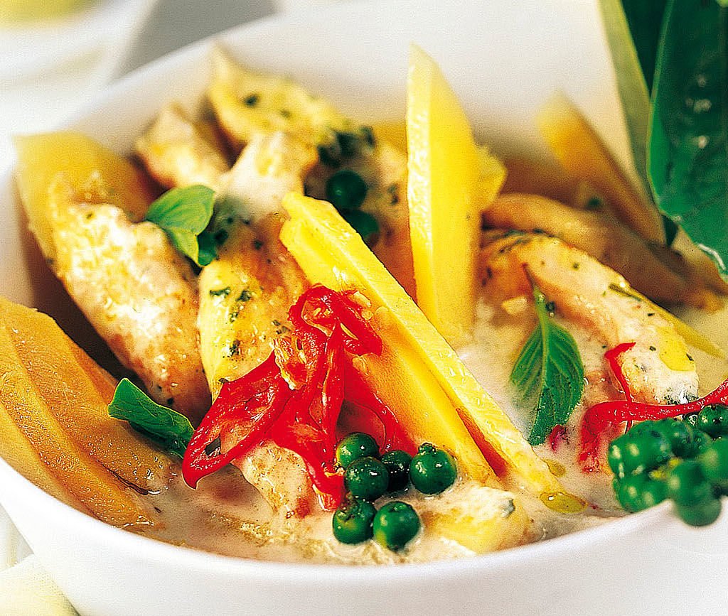 Thai Curry mit Haehnchen und Kraeuter-Butter bei MEGGLE
